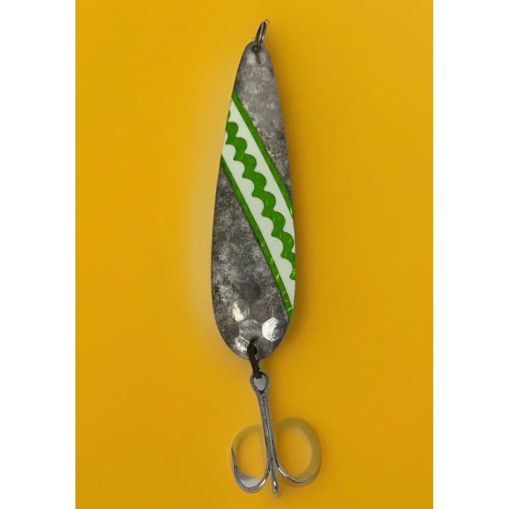 Vintage NK Mag Hammered Trolling Spoon Lure Green White Salmon Pike 5